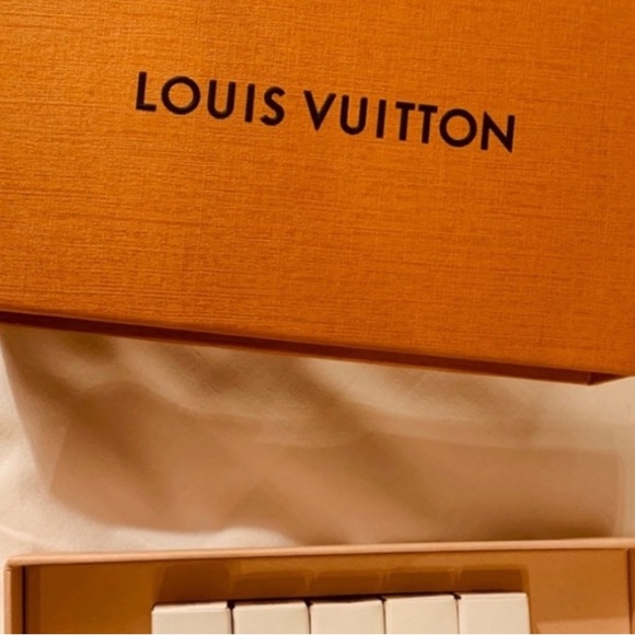 Louis Vuitton rare abd collectible , authentic - Picture 5 of 7